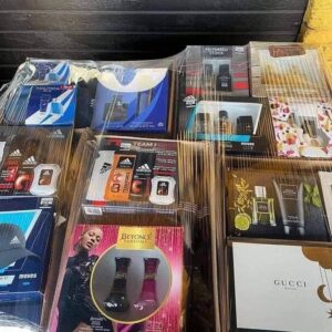 100 UNITS MIXED PERFUME PALLET