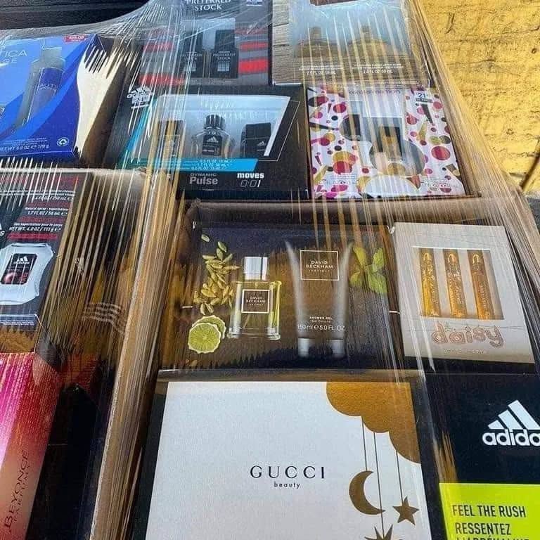 50 UNITS MIXED PERFUME PALLET