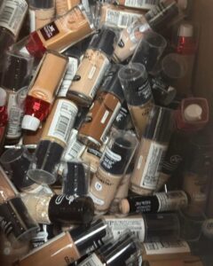 100 UNITS MIXED COSMETIC PALLET