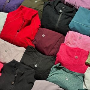 50 UNITS LULULEMON APPAREL PALLET